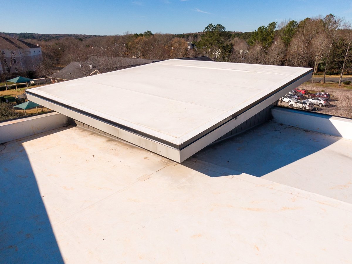 Industrial rooftop with TPO membrane